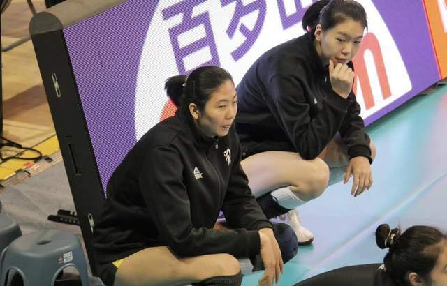女排替补接应难寻00后小将没能主打郑益昕或是蔡斌唯一人选