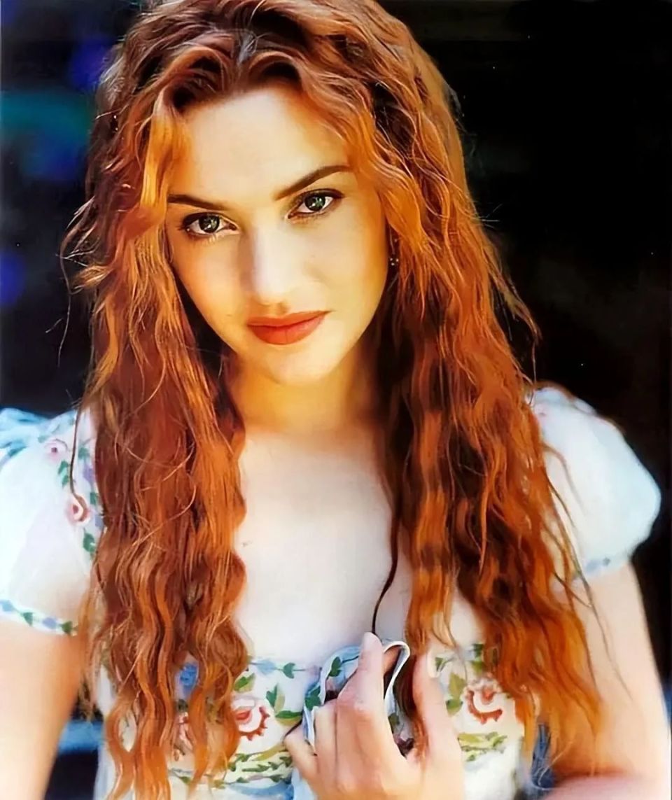 《泰坦尼克号》rose女儿出道,网友吐槽:完全没有遗传到妈妈美貌!