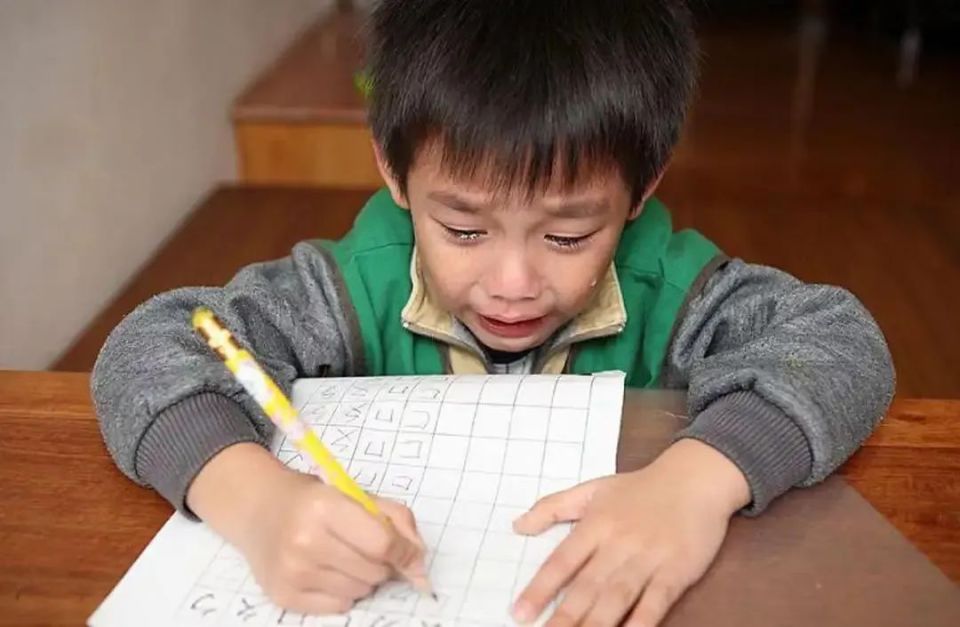 周末做客所见：过度干预孩子学习，似紧箍咒