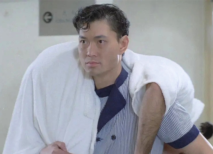 周比利开通全新社交账号64岁身材健硕无赘肉仍能轻松下一字马