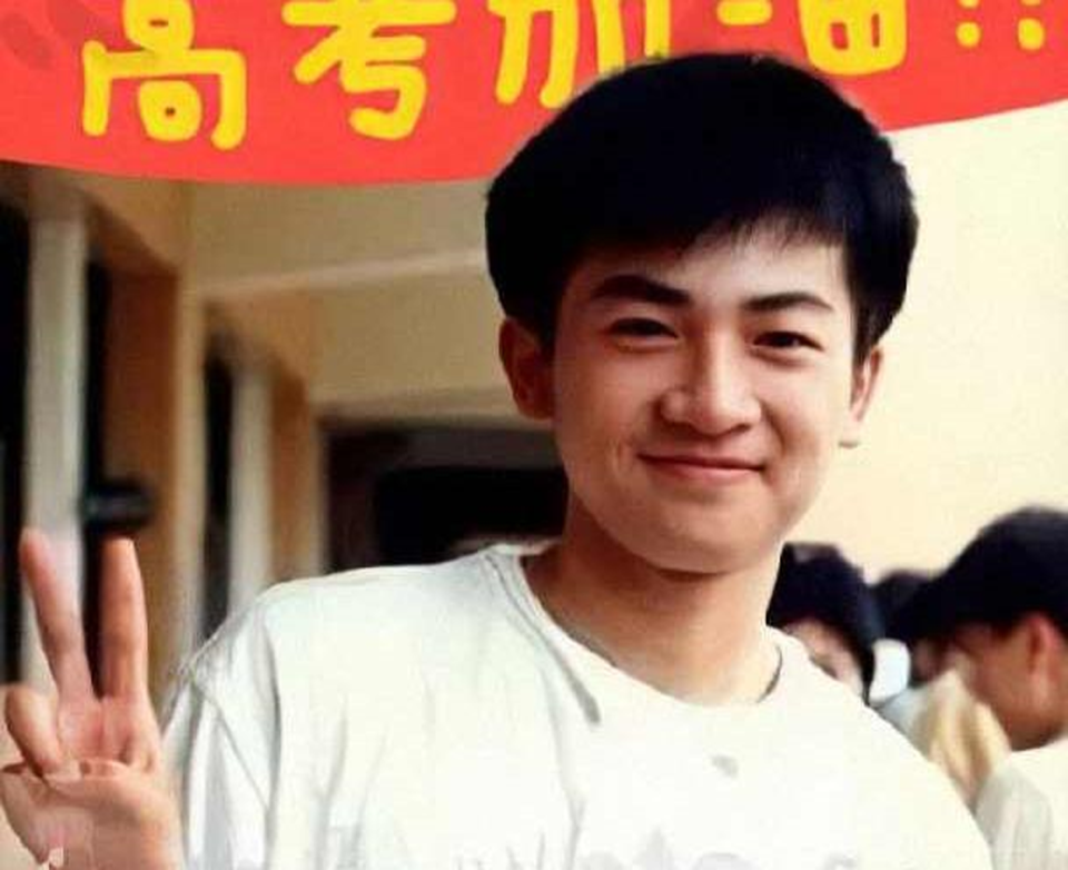 经历6次"觉醒时刻",50岁的苏有朋,终活成了人间清醒