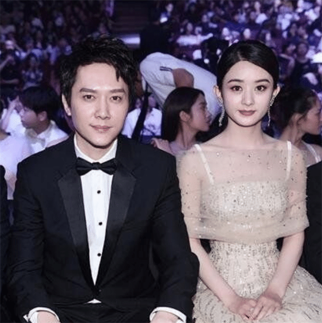 2021年4月23日,冯绍峰和赵丽颖工作室在微博官宣离婚消息,当时也是