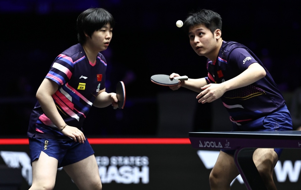 1-7逆风翻盘！动漫组合3-0韩国王牌问鼎混双冠军，蒯曼冲三冠王