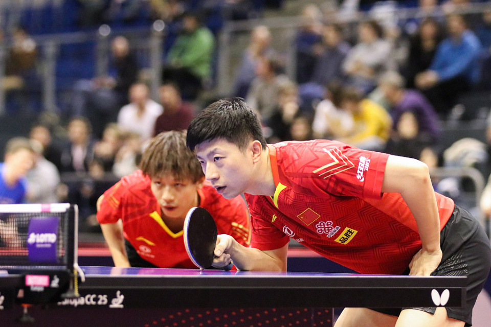 马龙林高远完成救赎,3-0横扫英国组合!挺进大满贯男双8强