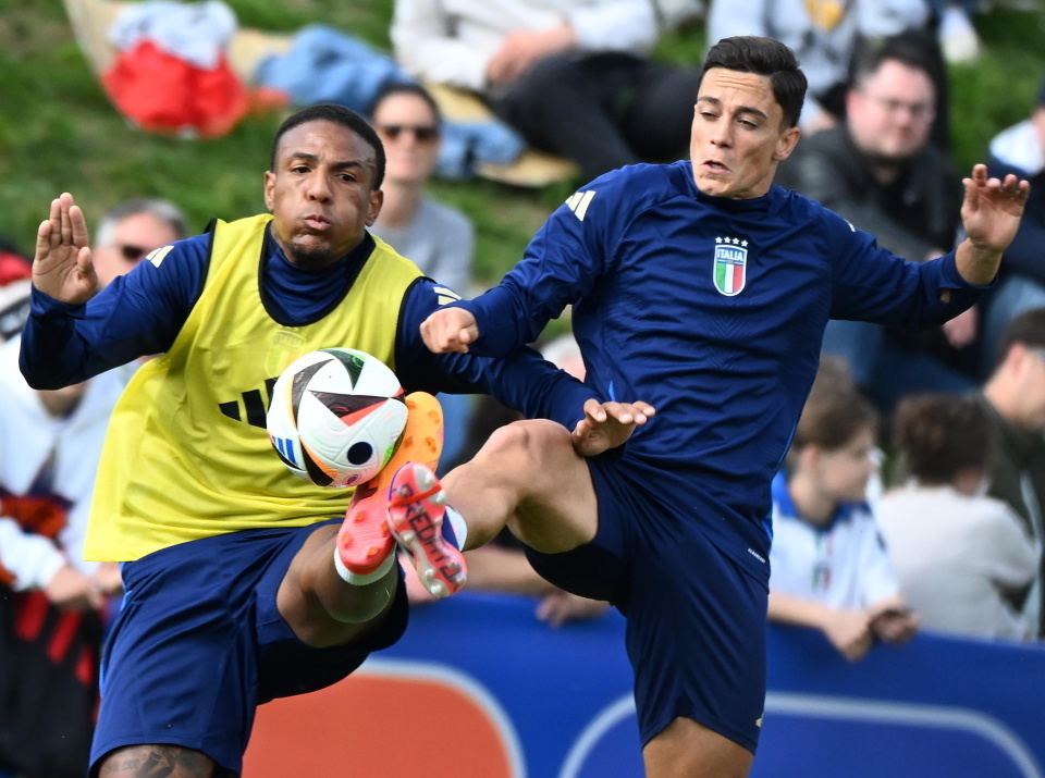 青黄不接?意大利队欧洲杯首发曝光,主帅出奇招,超级边锋在列