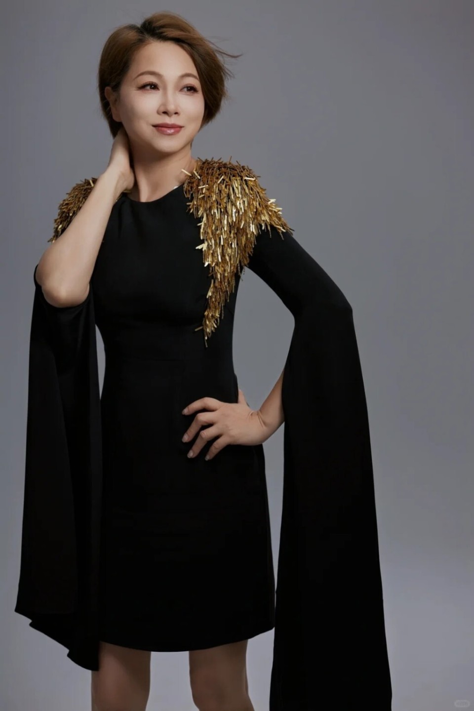 刘玉翠曾因事业不顺罹患抑郁症,而男友对她不离不弃一直陪在她身边