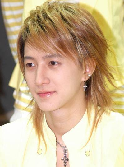 从天价片酬到退潮离场,10年到底改变了什么?丨顶流换代篇