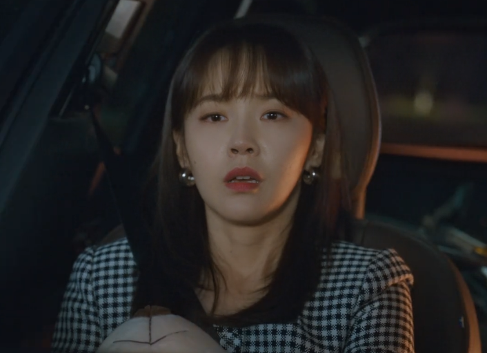 才播4集,张佳宁新剧收视率破2.5,我敢说:都市剧招牌又回来了