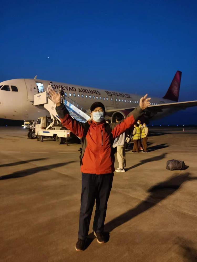 我乘飞机看祖国