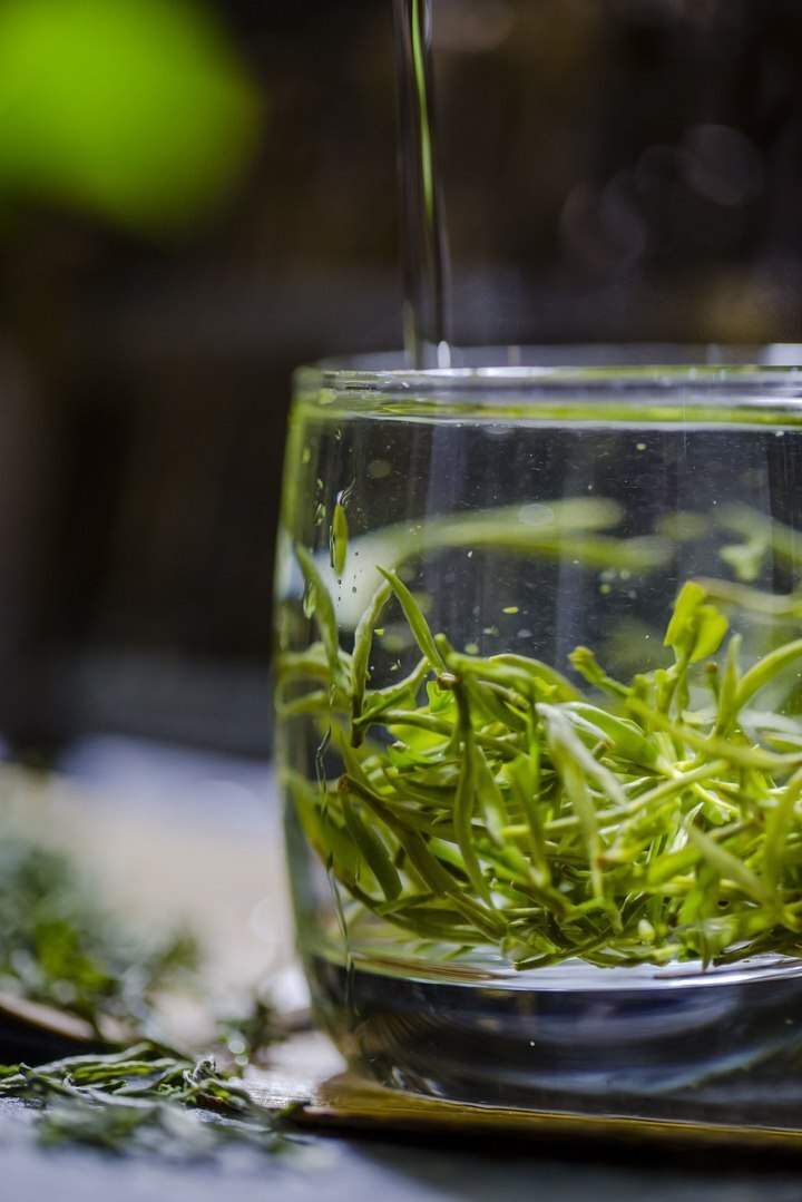 且将新火试新茶余杭径山茶邀您来品