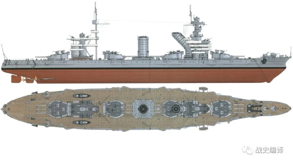 现代化改装后的甘古特/十月革命号战列舰,改进后的该级舰前甲板有所