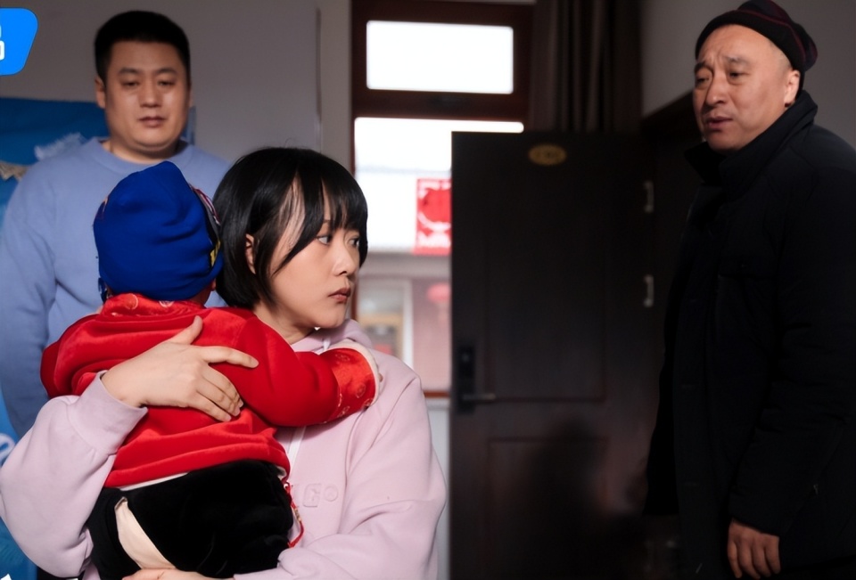 《乡村爱情16》剧情太荒唐,宋富贵媳妇儿闹乌龙,误把绝经当怀孕