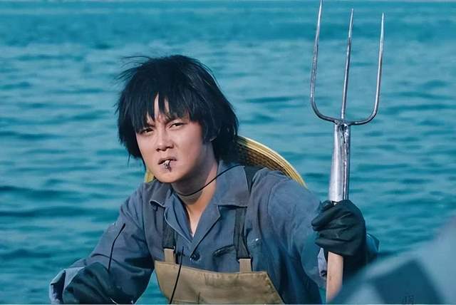 尹正曬呂布典藏皮膚截圖，自稱“包頭之光”，餘額還有四萬多 - 