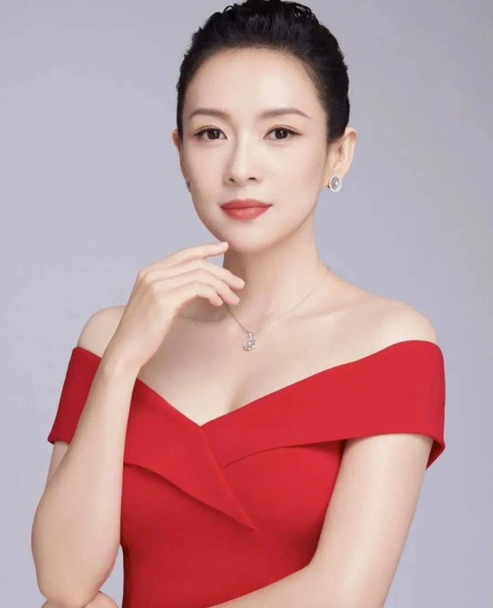 陷入"被推走"罗生门的章子怡,演尽了娱乐圈的世态炎凉_腾讯新闻
