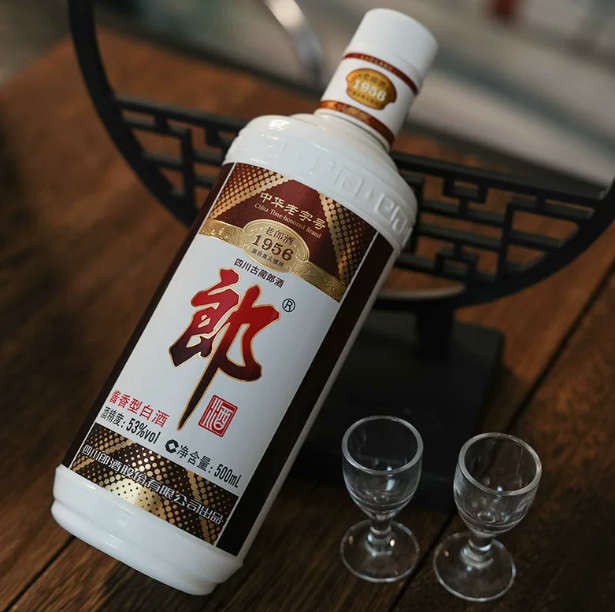 2026性价比高的酱香型白酒有哪些？七款百元级酱香白酒深度测评告诉你