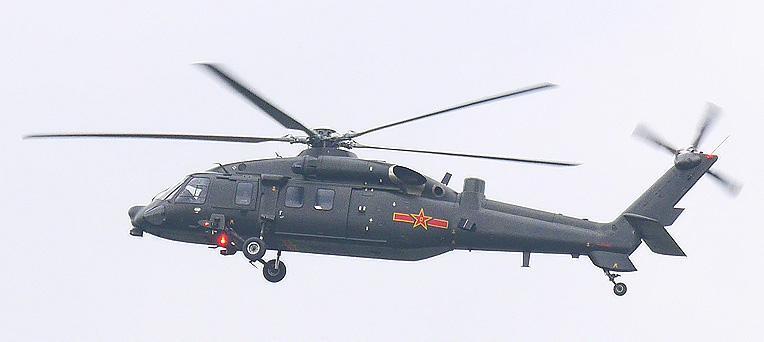 美媒:中国重型武装直升机已首飞;系陆航版直20变体,没法上舰