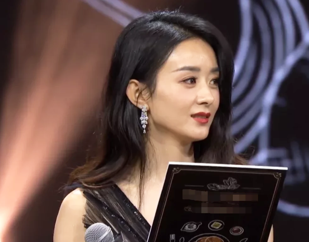 ����ӱ�����Ѿ�35���� ���Ѿ����������Ȧ��Ϯ��һ�������š�