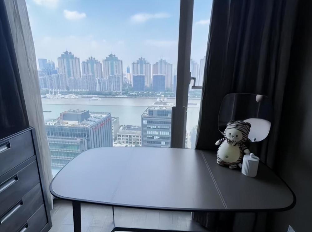 �������ෲ�����Ϻ���լ����Ϣ������׷� ��ֱ����ֽ����� ���Ƽ۸�Ϊ1.28��