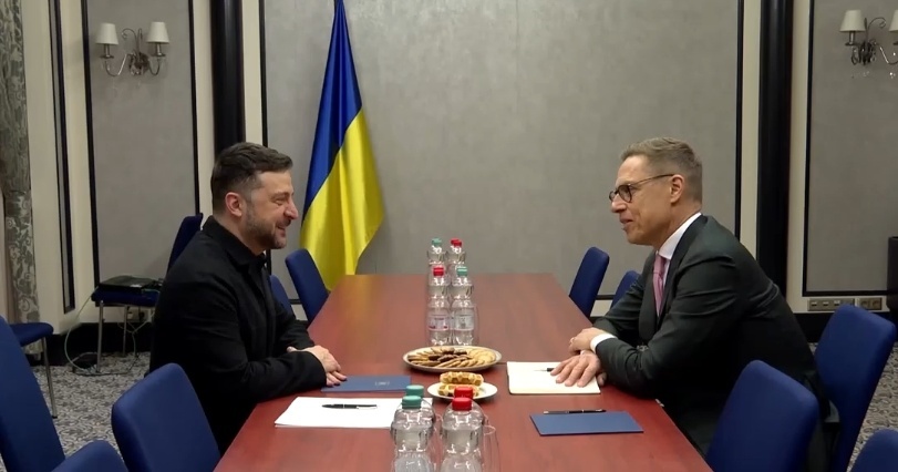 烏克蘭總統與芬蘭總統會面 在柏林會談前協調共同立場 - 