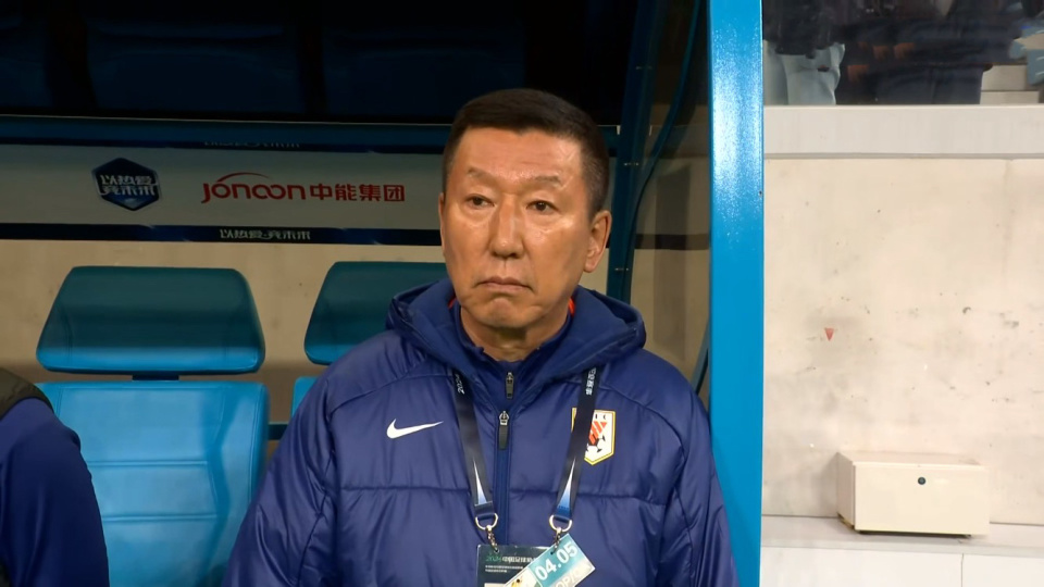 小德救了老崔一把,泰山队1场2将救赎,改造吴兴涵成功,1人该换了