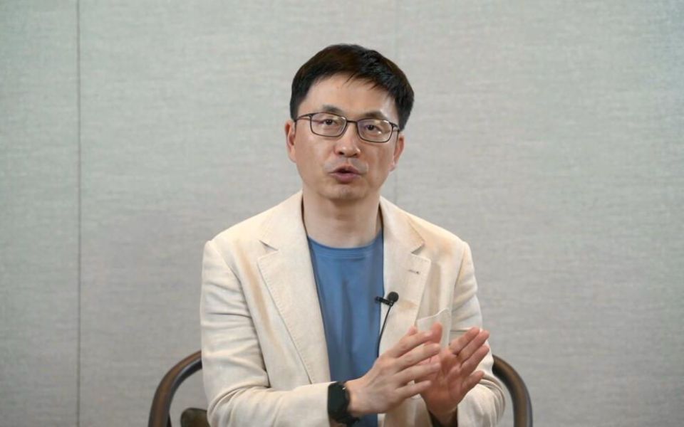 张磊531亿私有化百丽集团,如今又打算重新上市