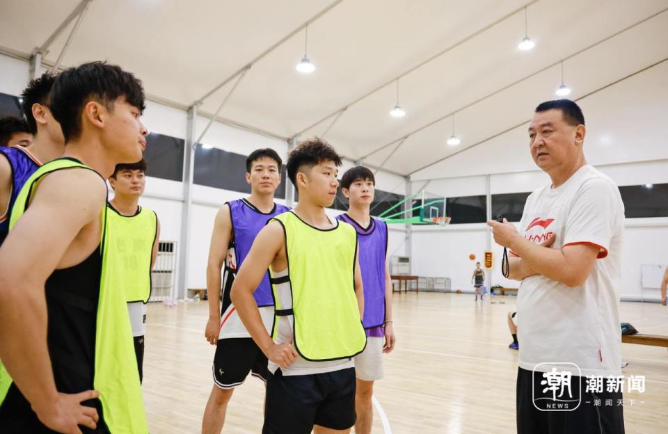 忽必烈挂帅，广厦俱乐部训练，潮新闻记者探访“浙BA”临平队备战现场