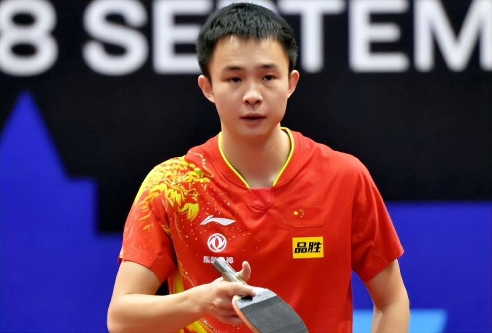 赛突围的国乒男单直板球员严升2-3惨遭英格兰球员皮切福特的大逆转