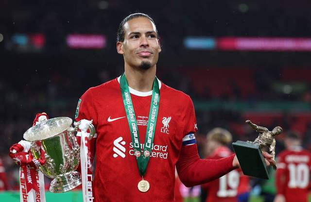 出价4个亿人民币沙特球队有意签下荷兰男足利物浦队长范戴克