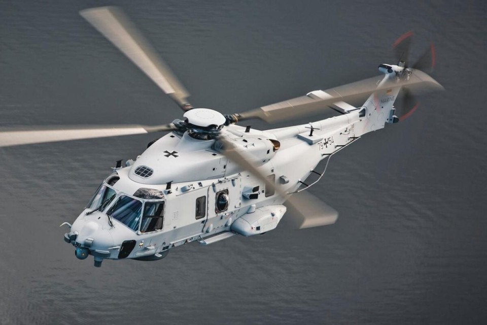 德国海军首架nh90mrfh直升机完成机载设备测试 预计2025年交付