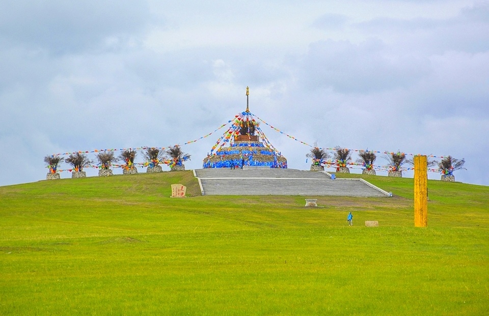 行摄大草原:巴彦呼硕《敖包相会》