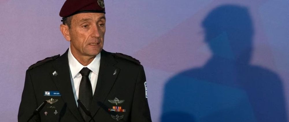 以色列武装部队总司令赫尔齐·哈列维中将警告说:"伊朗在铀浓缩方面比