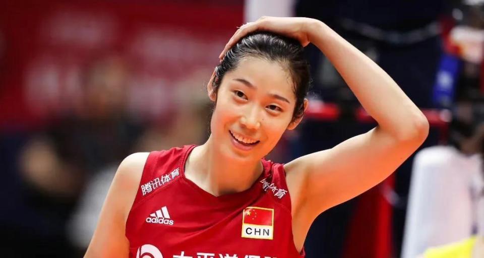 杨昊评论国家队名单意料之外与意料之外朱婷张常宁都成意外