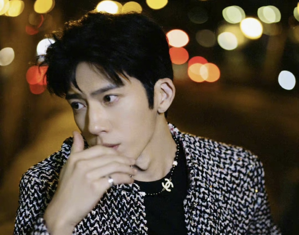 热巴好事将近,女网红逼婚秦奋,井柏然刘雯公开亮相_腾讯新闻