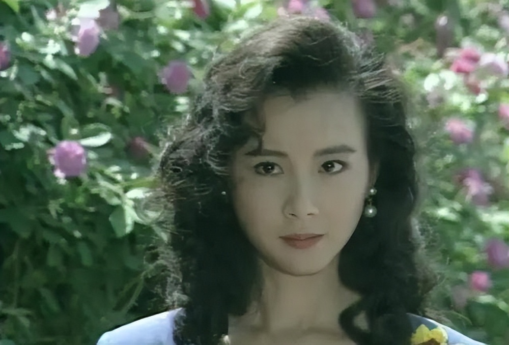 萧蔷:绿萍,林诗音是演技巅峰,当13年"台湾第一美人"不甘退位_腾讯新闻