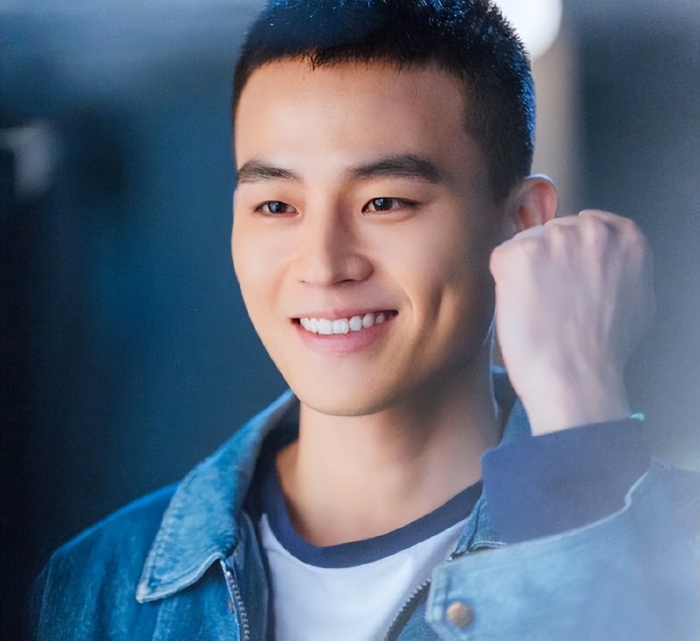 【2022年"飞升"最快的5位90后男演员】真金不怕火炼!谁的上位令你惊艳