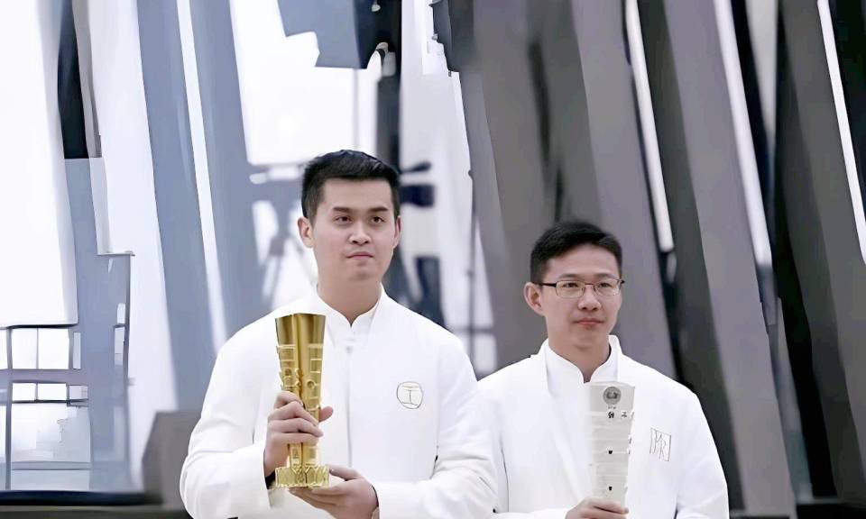 近十年的象棋冠军就没几个清白的？中国象棋“录音门”遭遇揭盖阵痛_腾讯新闻
