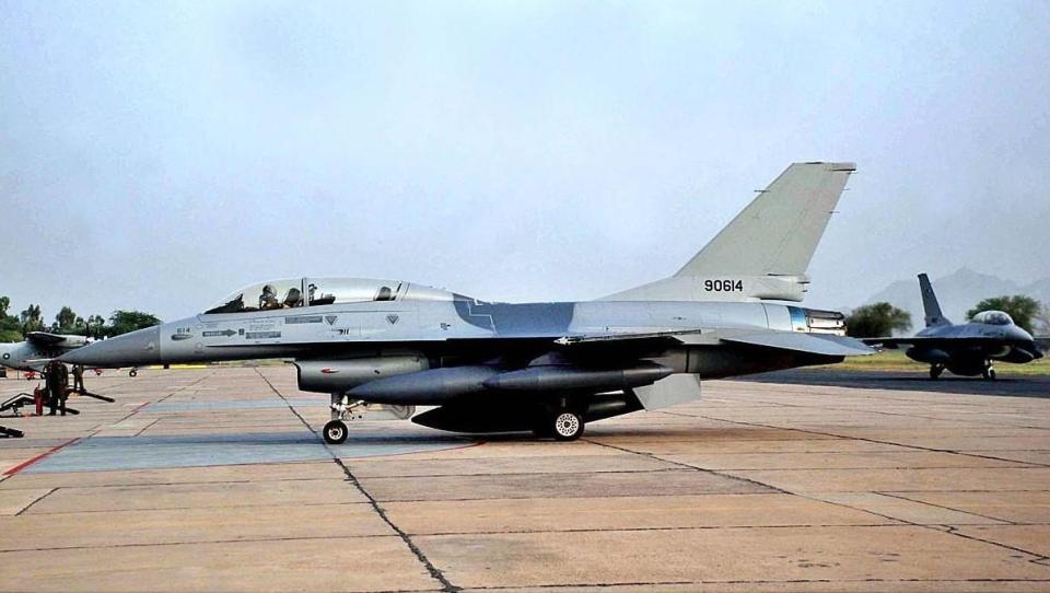 从69到vt-4,巴基斯坦陆军为何如此钟爱中国坦克?_腾讯新闻