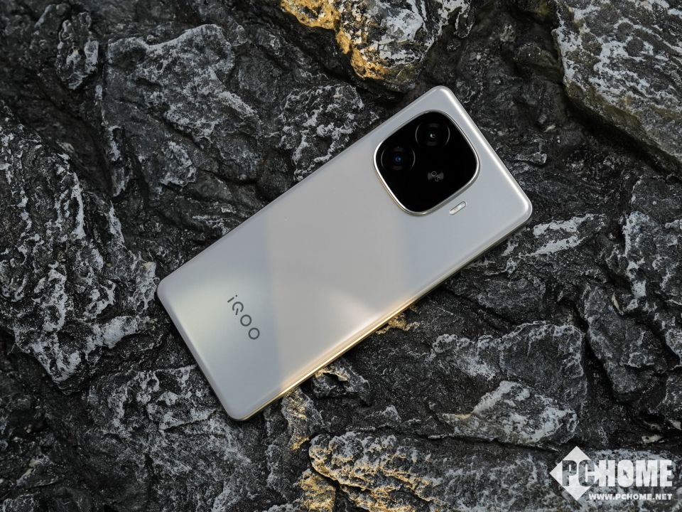 【24H発送】iQOO Z9 Turbo+ 月影钛 12/256 iQOO Z9 Turbo+ With 6,400mAh Battery, Dimensity 9300+