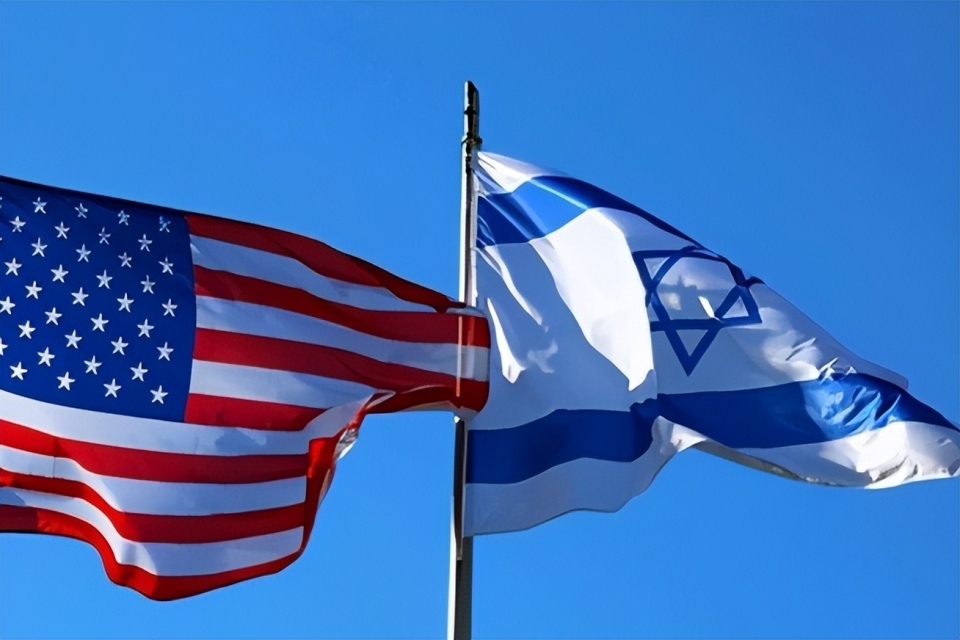 (美国国旗和以色列国旗)美国的支持成了美国的负担如果内塔尼亚胡当局