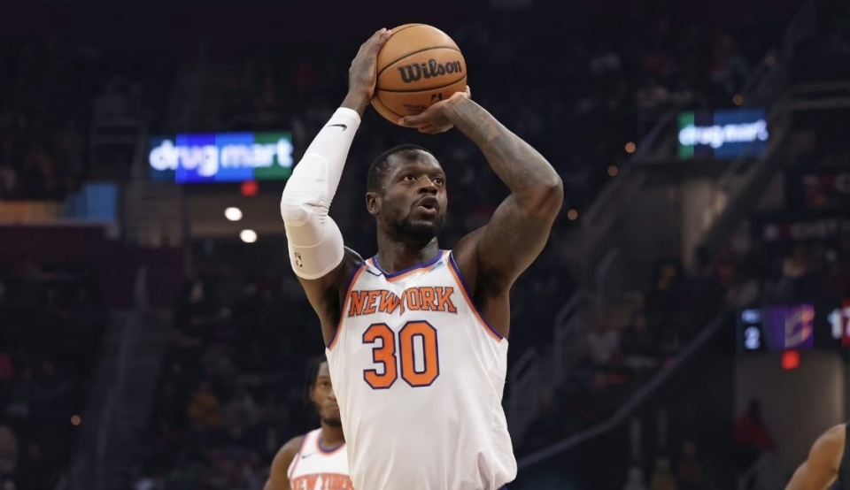 兰德尔冲上全美热搜:表现糟糕投篮惨不忍睹 场均得分下滑11.4分