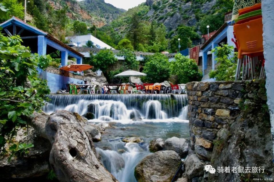 发现自然奇迹,望仙峡谷小镇景区:探索自然之美,留下美好回忆!