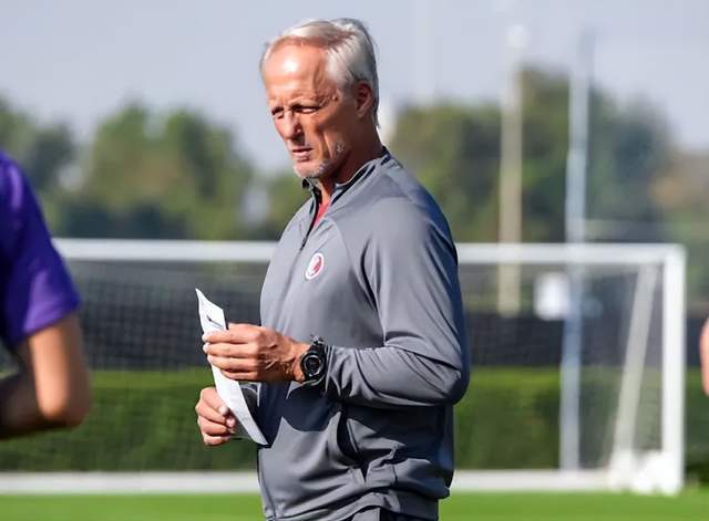 收到"无法拒绝"的邀请,中国香港主帅安德森宣布辞职