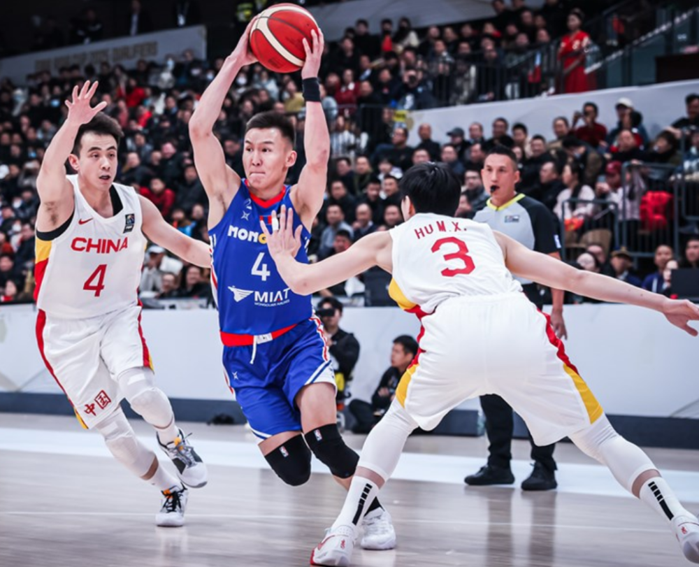 39分,所以这场比赛我们的目标并不是赢球,而是磨合阵容 锤炼年轻球员