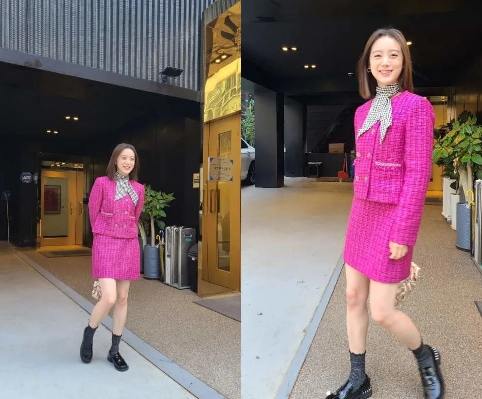 2007年,wonder girls以金泫雅,闵先艺,安昭熙,朴誉恩,李宣美五名成员