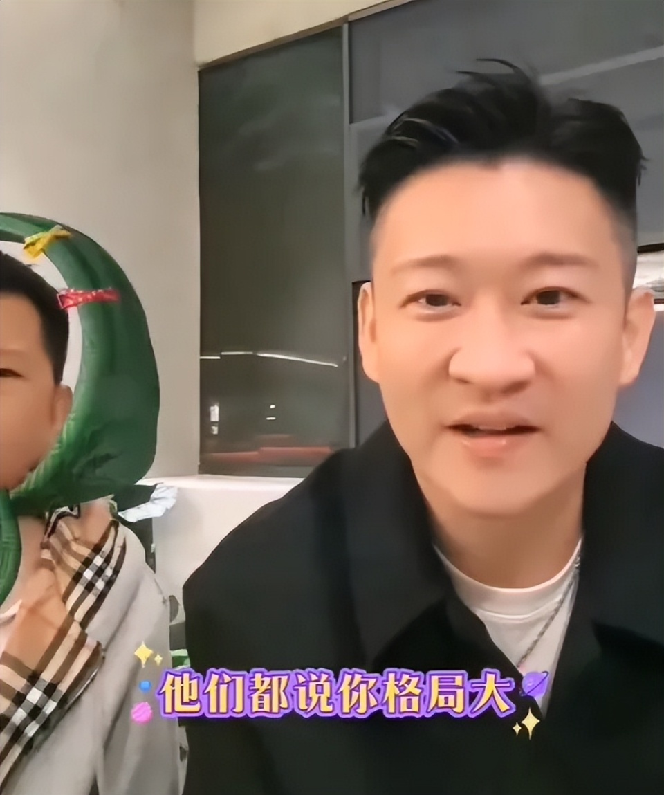 郭德纲弟子现状:曹云金翻身,张云雷过气,郭麒麟成功,都在抢着当流量