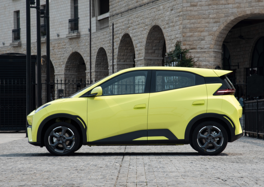 58万起,全系都四缸,平民小钢炮,吉利新缤越小而精_腾讯新闻