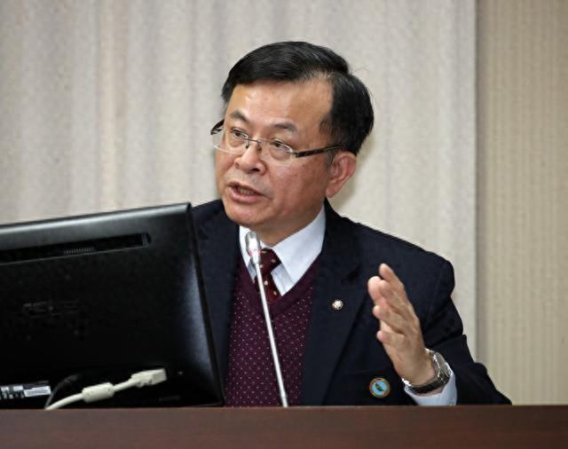 陈耀祥洪孟楷说,在最近两三个月的时间里,"ncc"的诉讼案件层出不穷