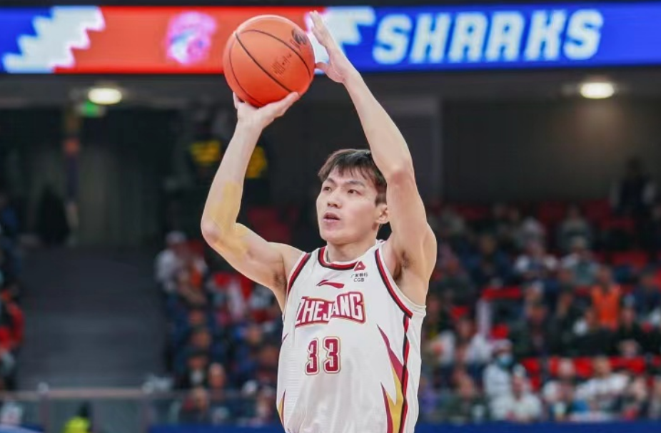 浙江34分大胜送四川20连败吴前10中8轰20分王奕博296创新高