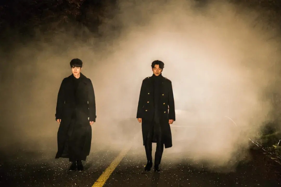 不得不说,孔刘这样的大叔,真的喜欢上就走不出来了.