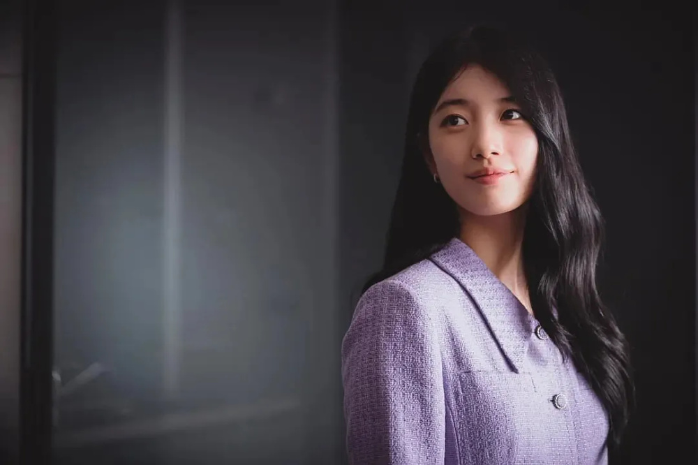 裴秀智凭《安娜》飞升,网飞新剧未播先火,爱豆成功转型为演员-时尚